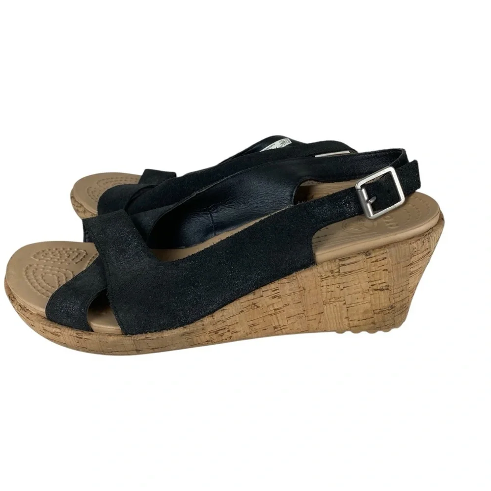CROCS this pair
